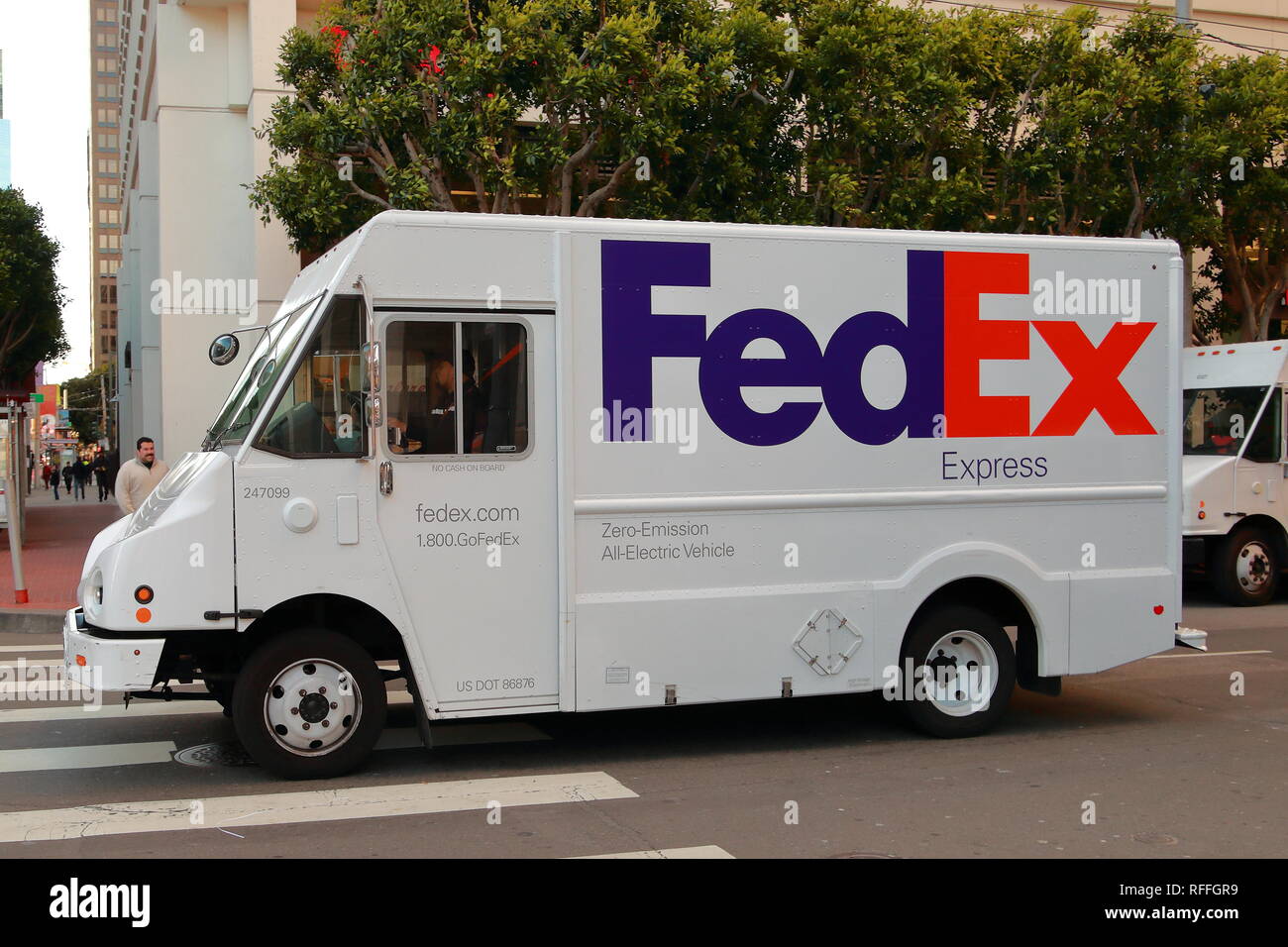 FedEx Express delivery van a San Francisco, Stati Uniti d'America Foto Stock