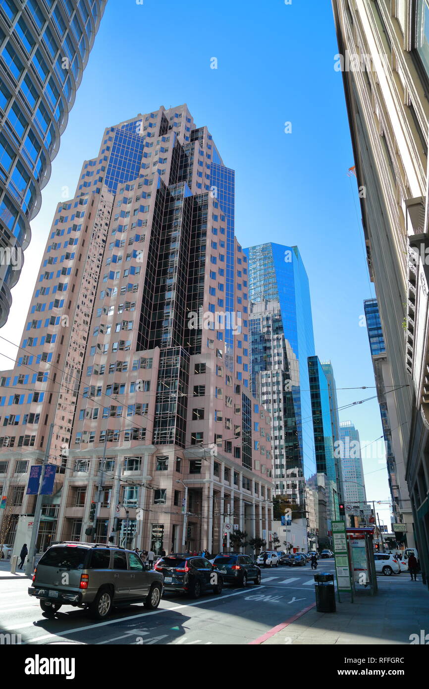 Edifici per uffici in Mission Street di San Francisco, Stati Uniti d'America Foto Stock