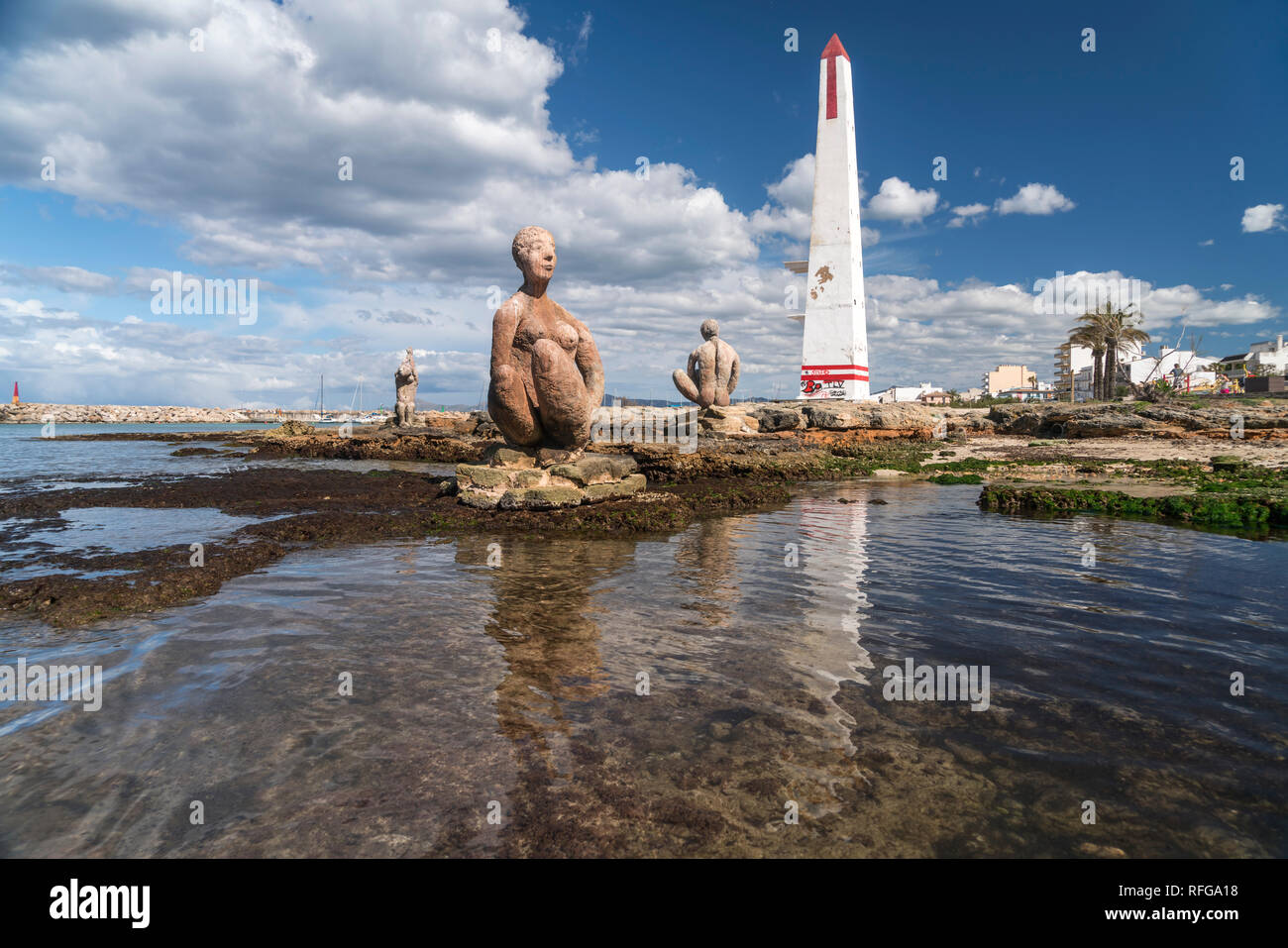 Skulpturen Austellung 'Häfen der Meeresalge' vom Künstler Joan Bennassar, Can Picafort, Maiorca, Balearen, Spanien | sculture mostra "Porti o Foto Stock
