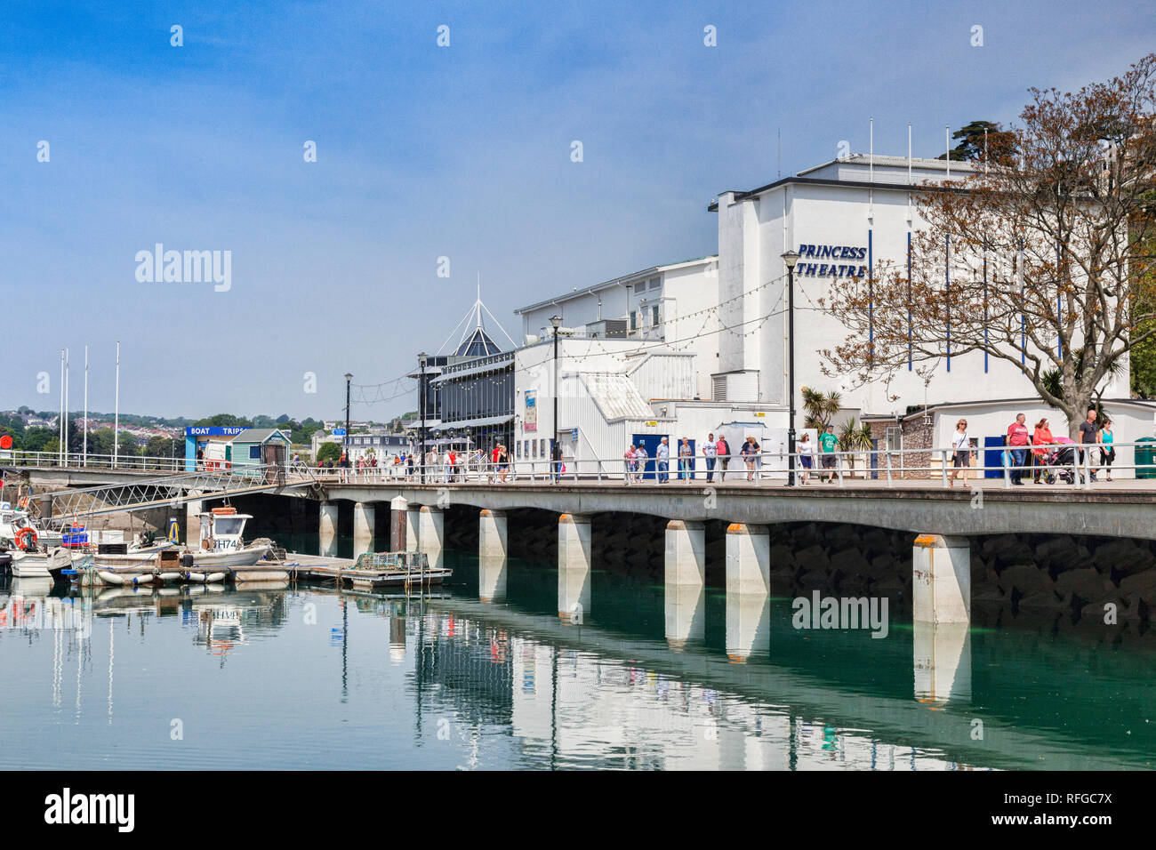 21 Maggio 2018: Torquay, Devon, Regno Unito - il Teatro Principessa, sul lungomare. Foto Stock 21 Maggio 2018: Torquay, Devon, Regno Unito - il Teatro Principessa, sul lungomare. Foto Stock