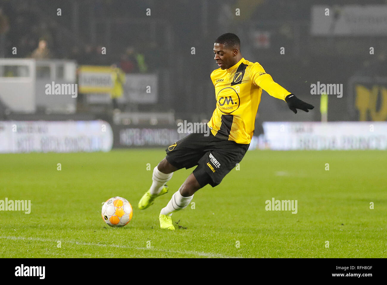 BREDA, Paesi Bassi, 25-01-2019, calcio, NAC Rat Verlegh Stadium, olandese eredivisie, stagione 2018/2019, NAC player Sullay Kaikai, durante la partita NAC - ADO. Foto Stock