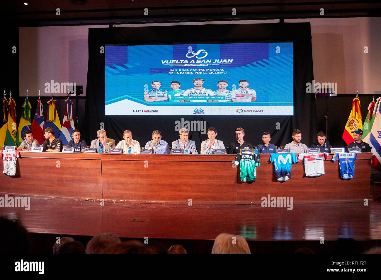 Argentina. 25 gennaio, 2019. Conferenza stampa di presentazione della trentasettesima Vuelta a San Juan 2019 su gennaio 25, 2019 nel Centro Cívico San Juan in Argentina. (Foto: Axel Lloret/Allo Fotografia) Credito: Alexis Lloret/Alamy Live News Foto Stock