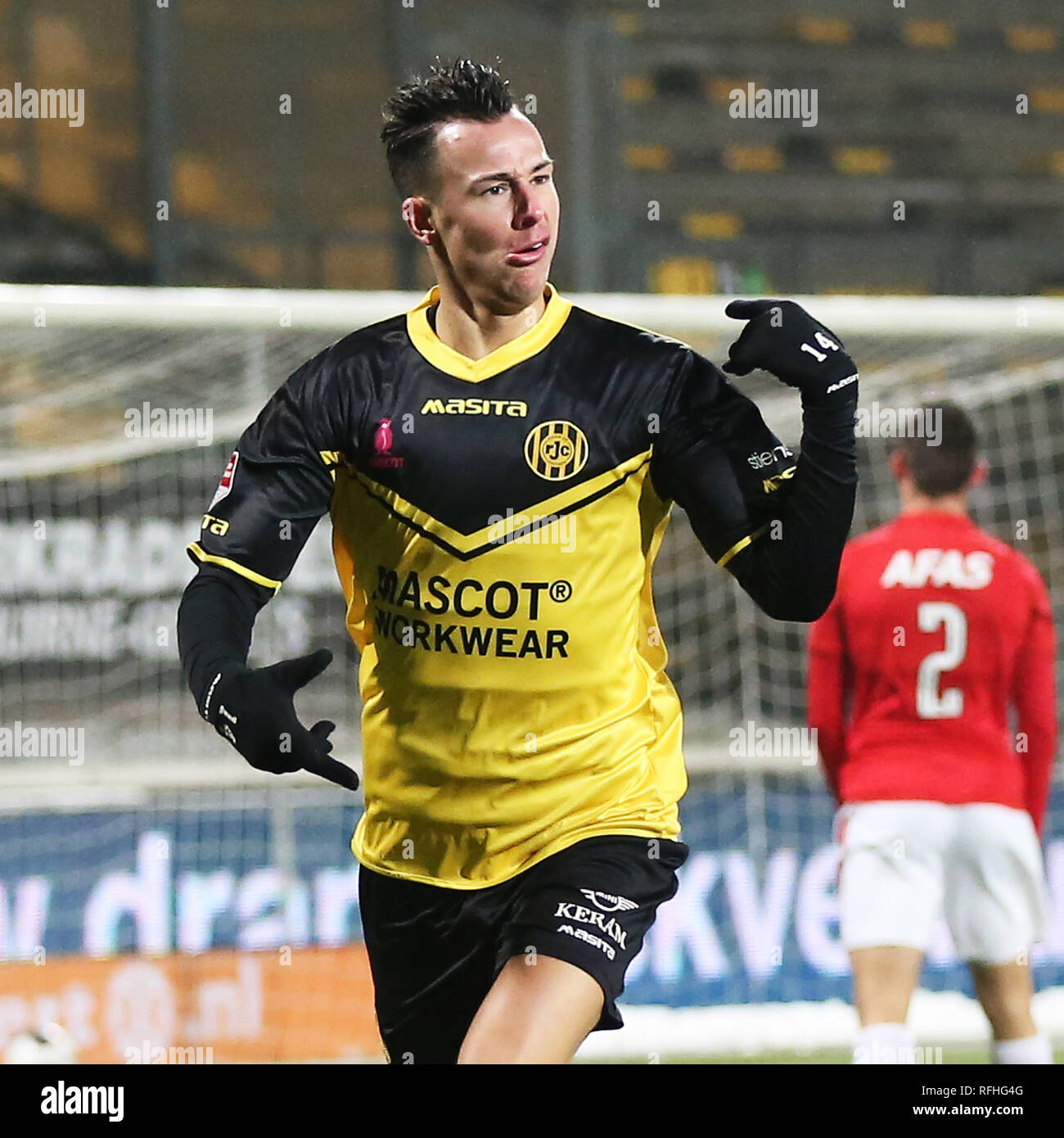 KERKRADE, Paesi Bassi, 25-01-2019, calcio, olandese Keuken Kampioen Divisie, Roda JC -jong AZ, Limburg Stadium, stagione 2018-2019, Roda JC Kerkrade player Mario Engels celebra il traguardo Foto Stock