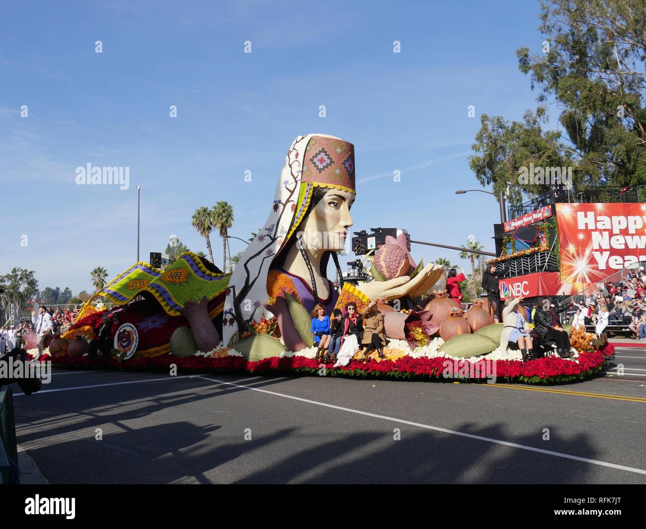 PASADENA, CALIFORNIA-Gennaio 1, 2018:Wide colpo di American Armenian galleggiante a la 129Torneo delle Rose Parade. Foto Stock