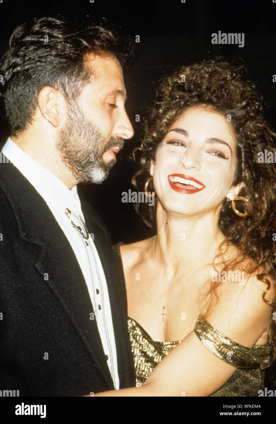 GLORIA ESTEFAN cantante cubano-americana con suo marito Emilio circa 1989 Foto Stock