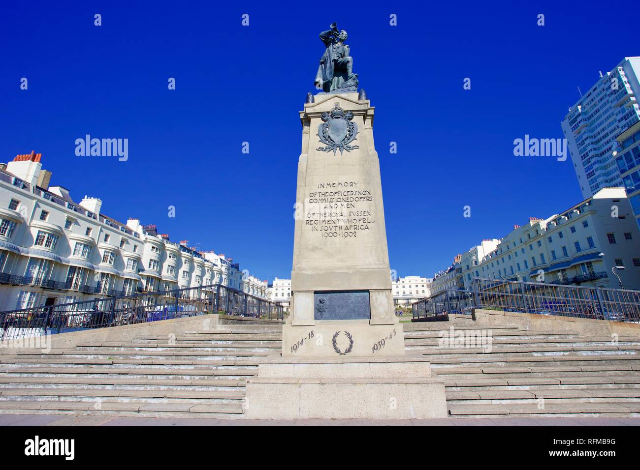Regency Square & South African War Memorial, Brighton, East Sussex, Inghilterra. Foto Stock