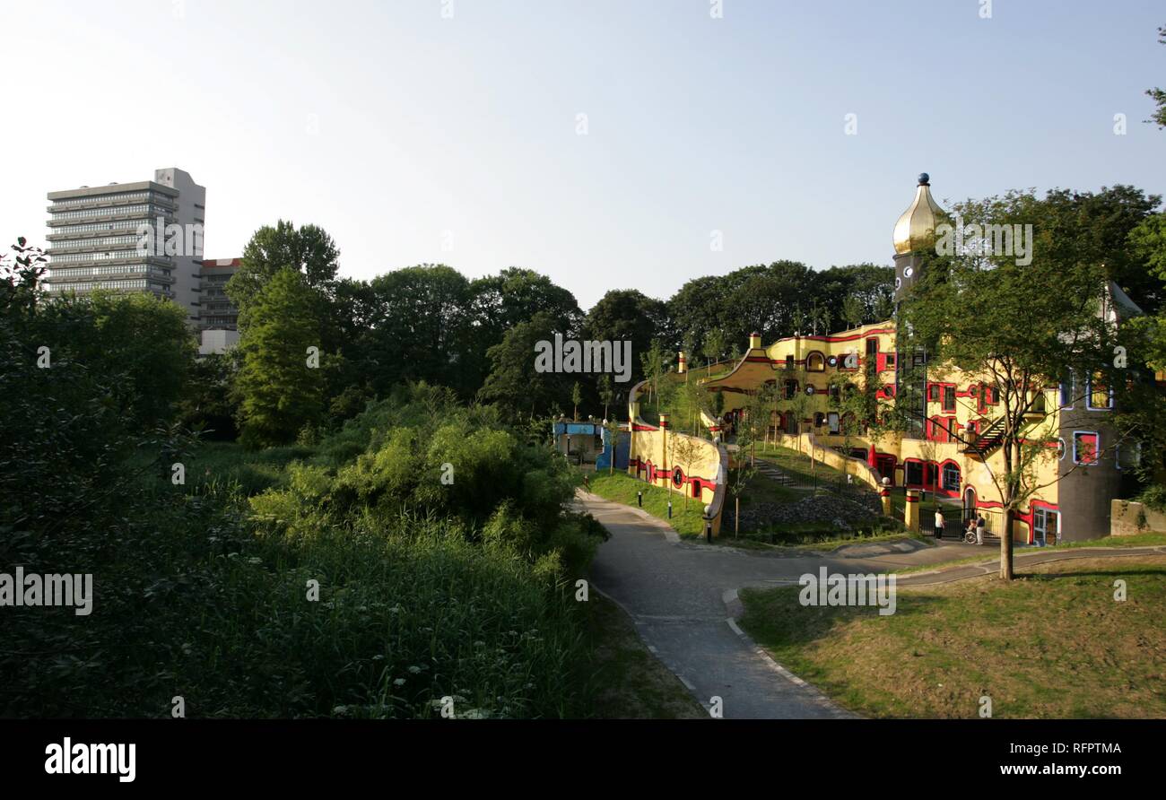 DEU, Germania, Essen : Ronald McDonald casa Hundertwasser Essen. Una casa temporanea per famiglie di malati gravi bambini, chi sono Foto Stock