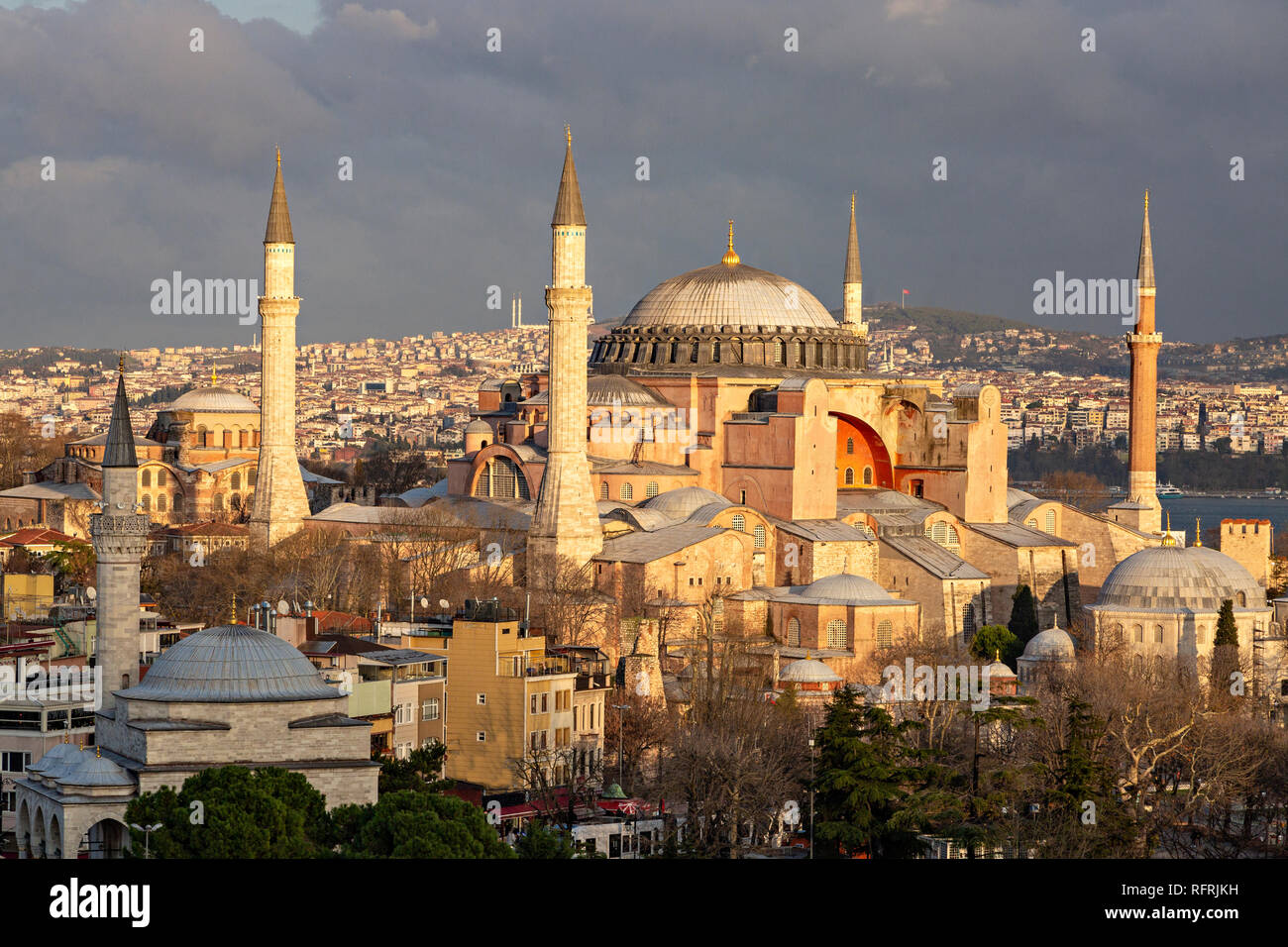 Hagia Sophia al tramonto, Istanbul, Turchia Foto Stock