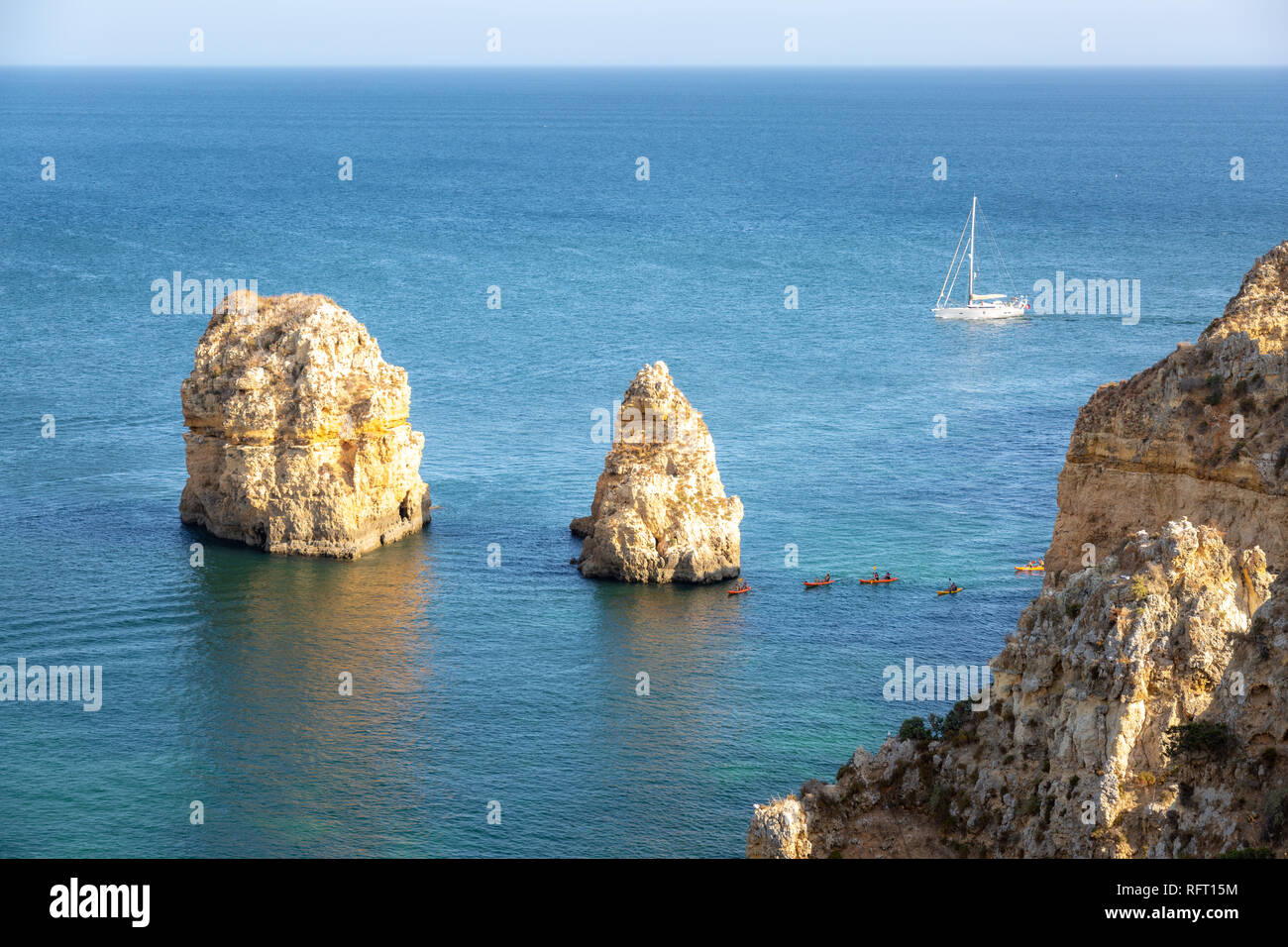 Praia da Marinha, Algarve, Portogallo. Seascape Foto Stock