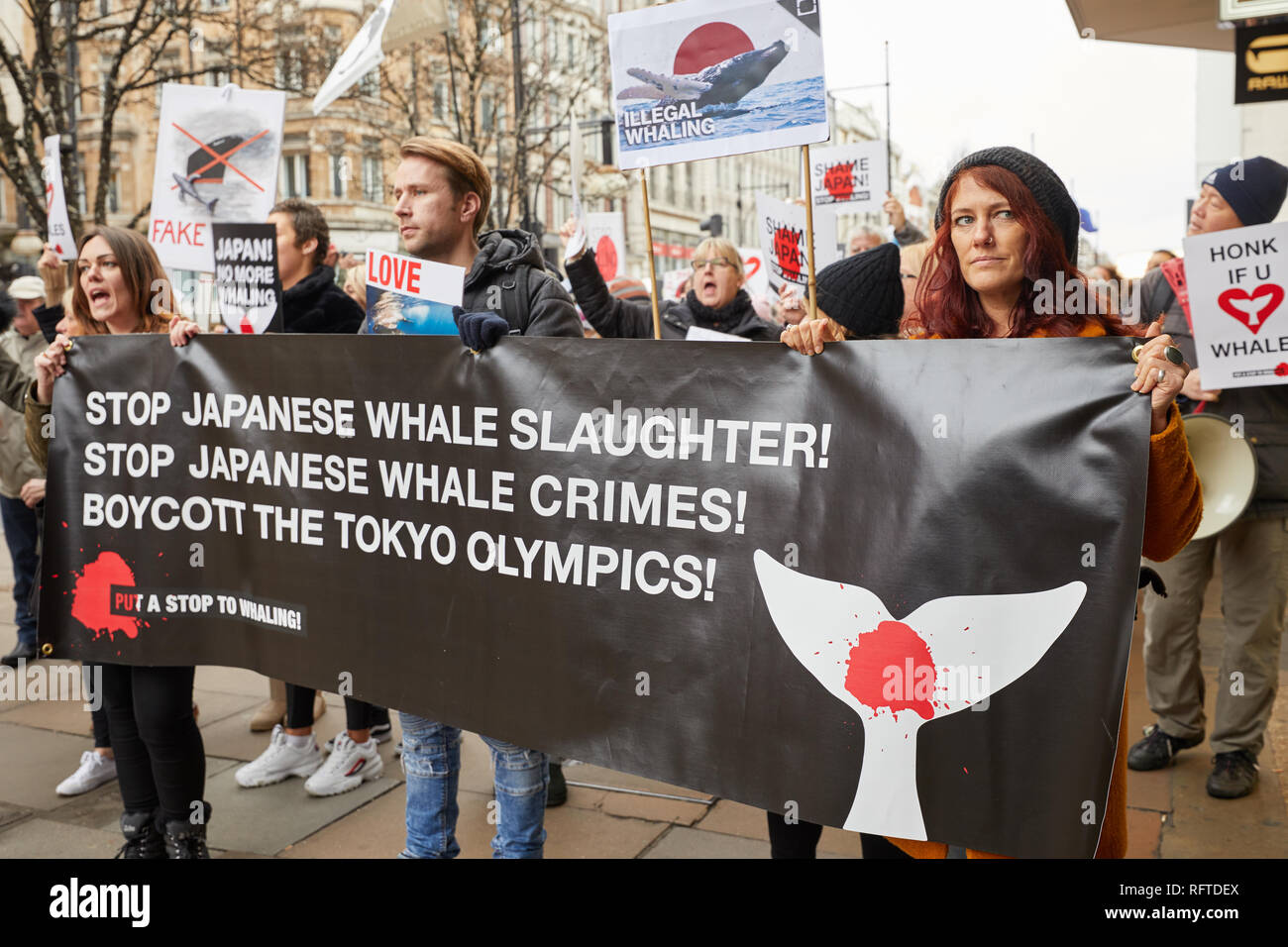 Londra, Regno Unito. - Jan 26, 2019: i manifestanti hanno marciato a Londra per protestare contro il Giappone di riprendere la caccia alle balene a fini commerciali. Credito: Kevin J. Frost/Alamy Live News Foto Stock
