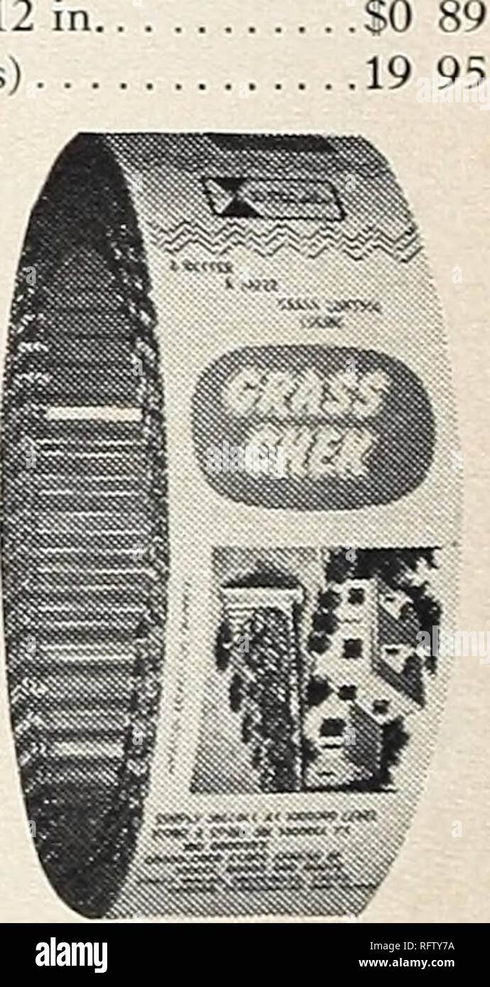 . Capitol city semi per 1958. Vivai (orticoltura) cataloghi; lampadine (piante) cataloghi; Verdure cataloghi; utensili da giardino cataloghi; semi cataloghi. Usato intorno aiuole, alberi, arbusti; lungo recinti, viali e siepi. Pro- vides barriera per impedire lo spargimento di erba oltre il punto desiderato. Montato a filo con il terreno. Elimina la mano di erba di trimming. Tosaerba rivestimenti come lei mow. Fatta di lunga durata di ondulato in acciaio zincato. 40 ft. S4.98. Radice No-See barriera 2-ft. Sezione. Casella altezza 50 m. (25 Sezioni Jrass Ch ex fatta di corru- gated alluminio con bordi orlati per la massima sicurezza e Foto Stock