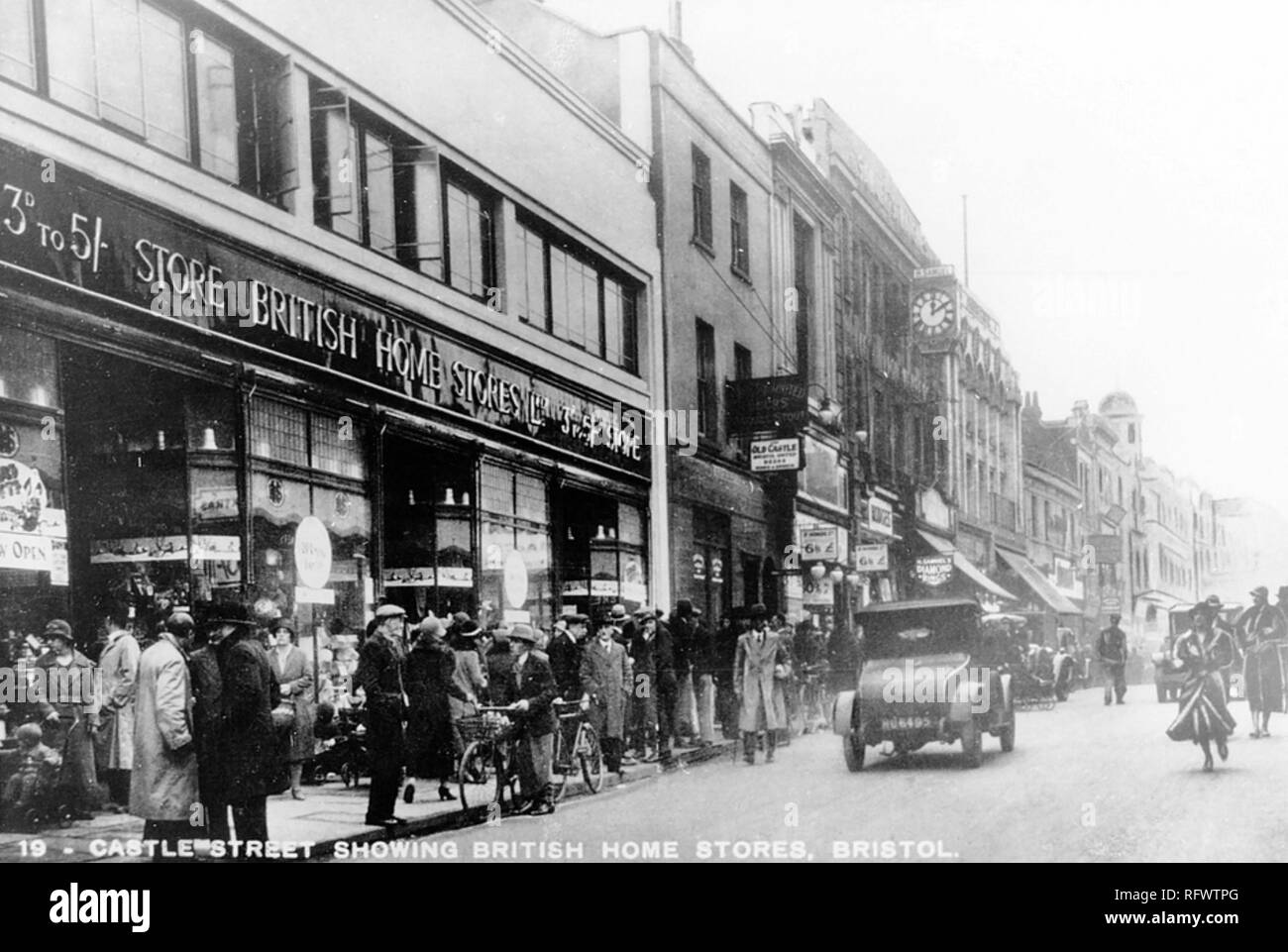 CASTLE STREET, Bristol, 1925 circa con una casa britannica archivia department store a sinistra Foto Stock
