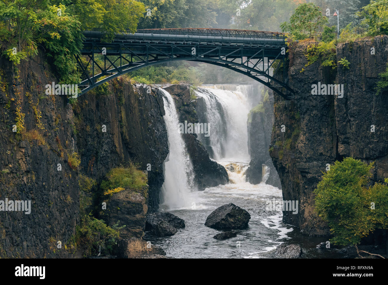 Le grandi cascate del fiume Passaic a Paterson, New Jersey Foto Stock