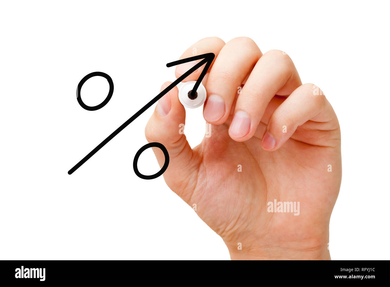 Disegno a mano aumentando la percentuale di segno concetto freccia con un pennarello sul vetro trasparente stampato. Foto Stock