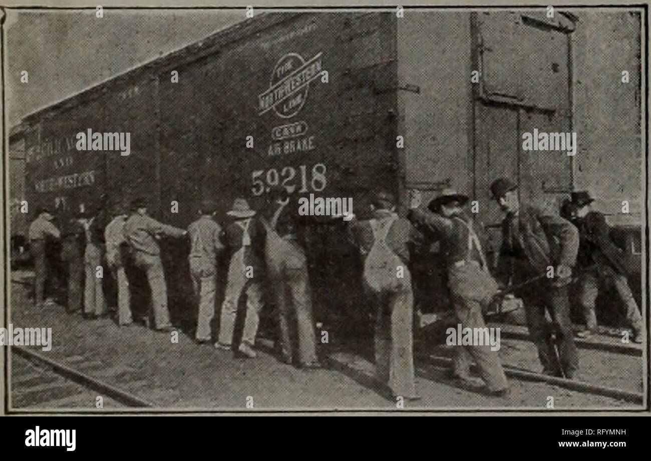 . Canadian Forest industries 1911. Macchinoso; le foreste e la silvicoltura; prodotti di foresta; polpa di legno Industria; legno industrie utilizzatrici. 128 CANADA LUMBERMAN E falegname classificati indice degli inserzionisti una Acheson Oildag società .. .. 143 Atkins &AMP; Co., E. C .. 150 Costa Atlantica legname Corp. .. La coclea 6 &AMP; Figlio 14 American paranco e Derrick Co. 119 Appleton e Sewall 133 B Beck Mfg. Co., Ltd., C 36 Ispezione caldaia &AMP; Ins. Co. .. 44 Burton vide Co., Ltd., A. J. .. 45 Beal cuoio Co., Ltd., R. M... 47 Butterworth Fonderia, Ltd.. .. 48 Macchina Berlino Works, Ltd., 138, 139 Beal Bros., Ltd 140 Br Foto Stock