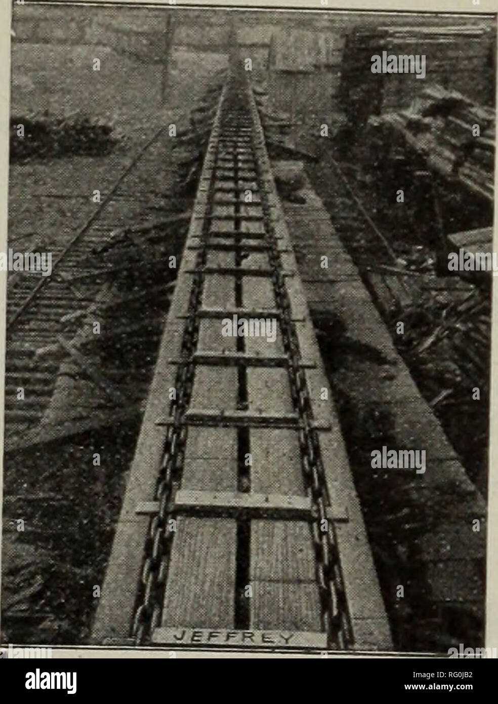 . Canadian Forest industries 1909. Macchinoso; le foreste e la silvicoltura; prodotti di foresta; polpa di legno Industria; legno industrie utilizzatrici. Il M. Brennen &AMP; figli Mfg. Co. Rotaie ^Ne^d^co^'lle^- cantiere locomotori Giovanni J.Gartshore 58 Front St. W., Toronto Limited Hamilton - Canada Segheria al lago piovosa, Ont cortile e un mulino di planata a Hamilton, Ont. per la spedizione immediata 1250 tonnellate primo 56 libbre stabulazione rotaie con fissaggi. 25 piatta in acciaio auto da 5 a 7 tonnellate di capacità. Le informazioni complete relative all'applicazione. SESSENWEIN BROS. Montreal stabilito 1878 Hanson's guanti da lana di Hull, produttore Que.. o " HaDSOI Foto Stock