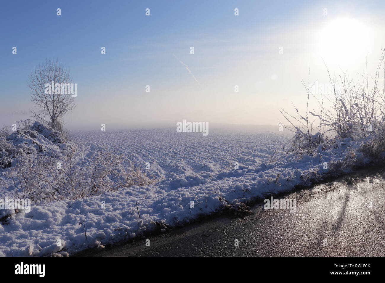 Un incredibile giornata con neve e sole Foto Stock