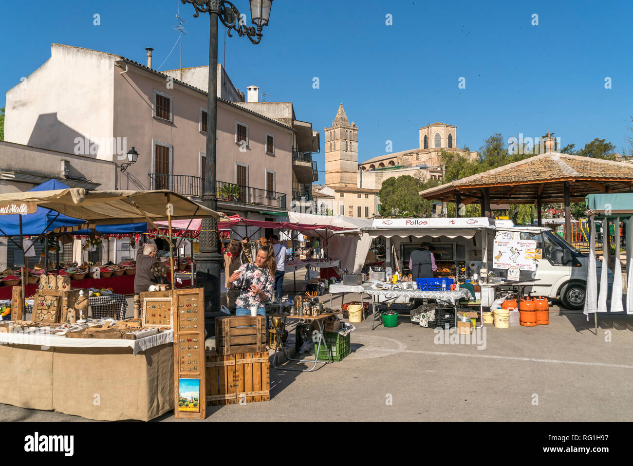Markt in Sineu, Mallorca, Balearen, Spanien | Sineu mercato, Maiorca, isole Baleari, Spagna, Foto Stock