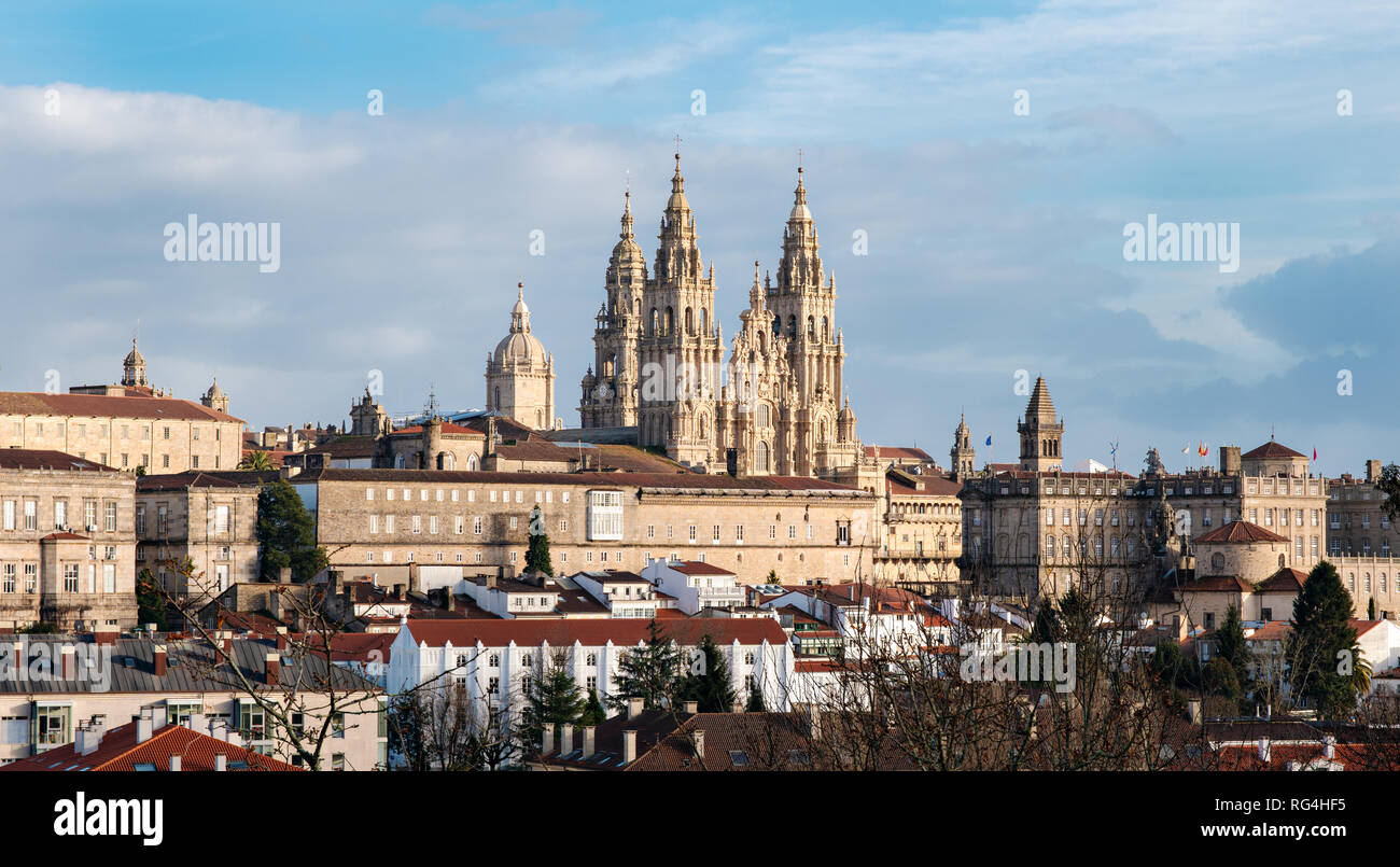 Santiago de Compostela vista panoramica. Il Cammino di Santiago pellegrinaggio. Patrimonio mondiale Unesco città. La Galizia, Spagna Foto Stock