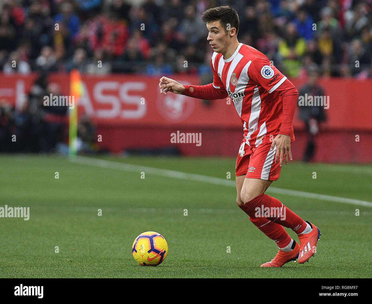 GIRONA, 27-01-2019. LaLiga 2018/ 2019, la data 21. Girona-Barcelona. Valery Fernandez durante il gioco Girona-Barcelona Foto Stock