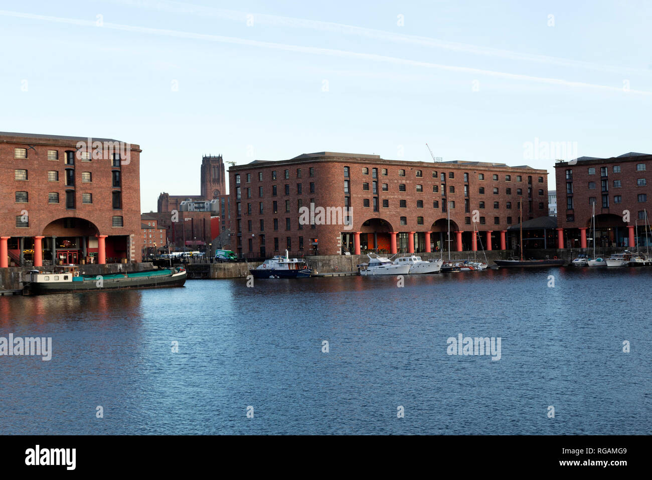 Il Royal Albert Dock di Liverpool, in Inghilterra. Foto Stock
