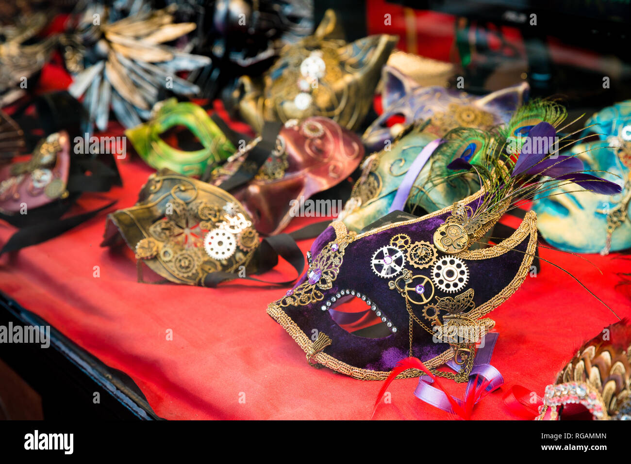 Le maschere del carnevale di Venezia Foto Stock