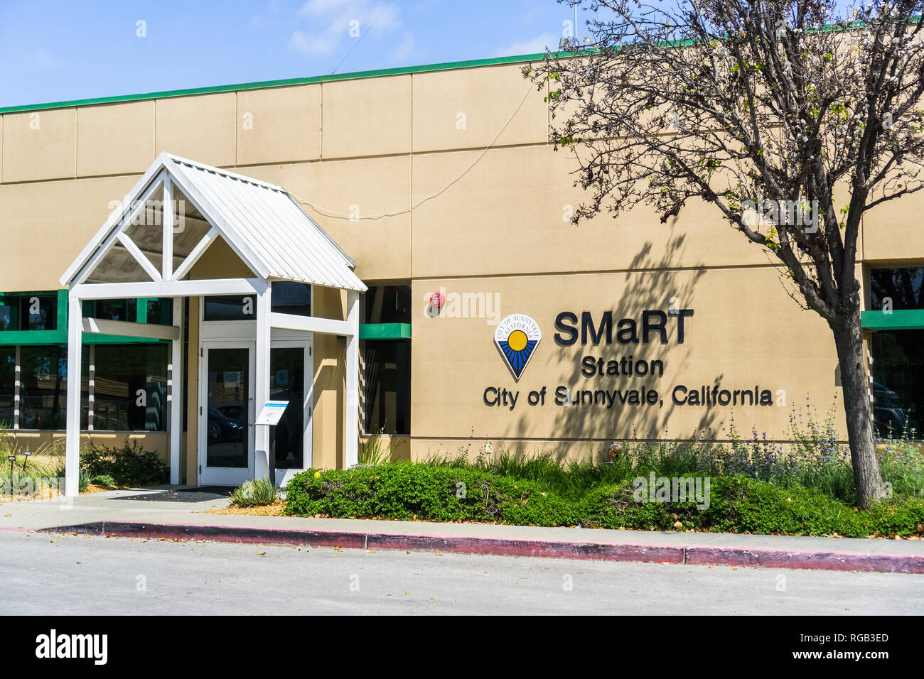 Aprile 12, 2018 Sunnyvale / CA / USA - Ingresso alla stazione intelligente che fornisce servizi di riciclaggio per tutte le residenze e le aziende a Sunnyvale, M Foto Stock