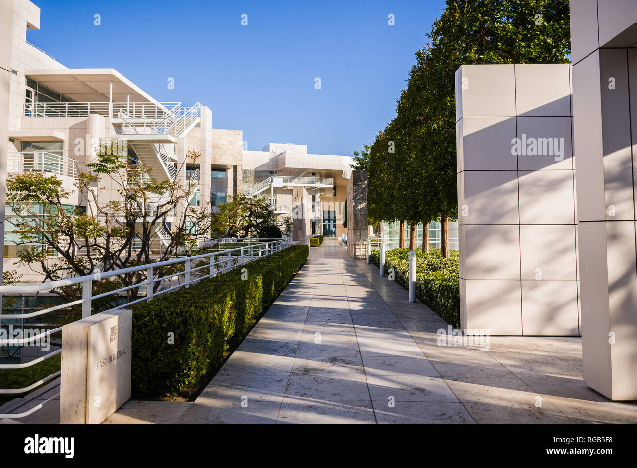 Giugno 8, 2018 Los Angeles / CA / STATI UNITI D'AMERICA - Paesaggio di Getty Center, complesso progettato dall'architetto Richard Meier Foto Stock