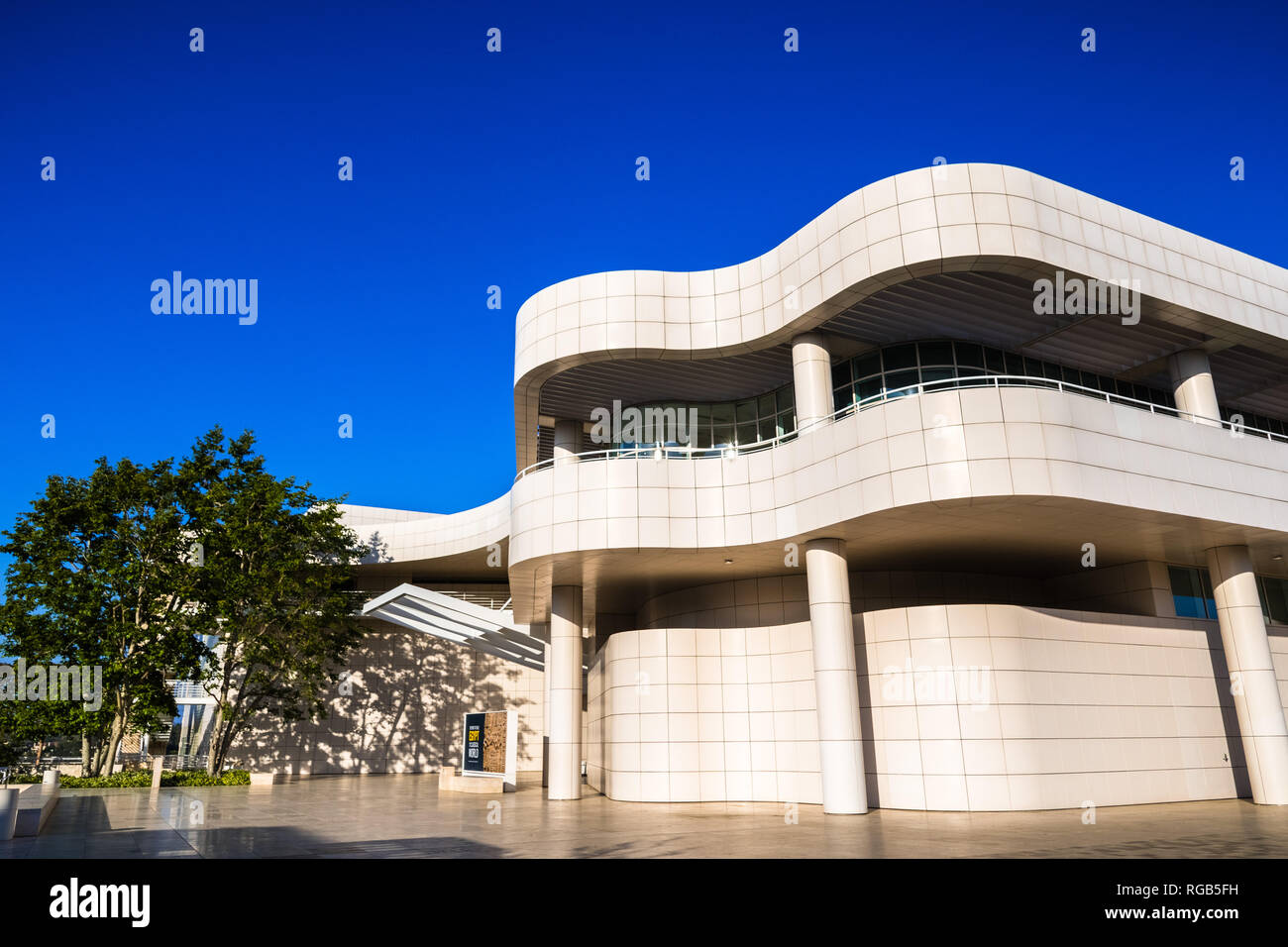 Giugno 8, 2018 Los Angeles / CA / STATI UNITI D'AMERICA - Il museo hall di entrata presso il Getty Center, progettato da Richard Meier Foto Stock