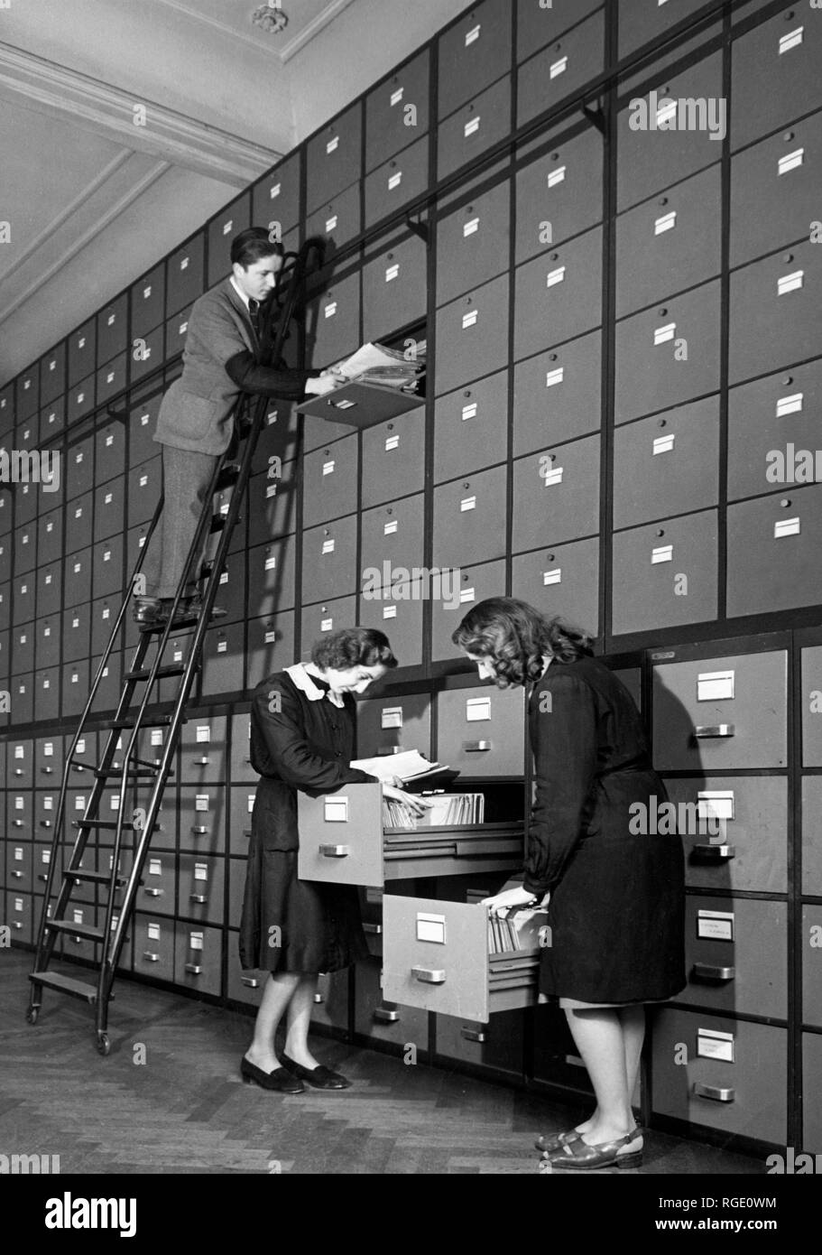 L'italia, milano, Touring club italiano, archivio, 1950-1960 Foto Stock