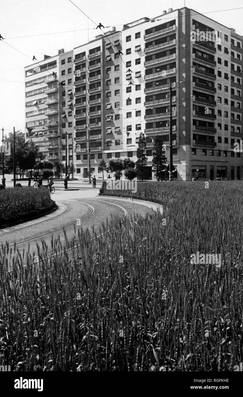 Urban garden è cambiato nel giardino militare, Italia 1942 Foto Stock