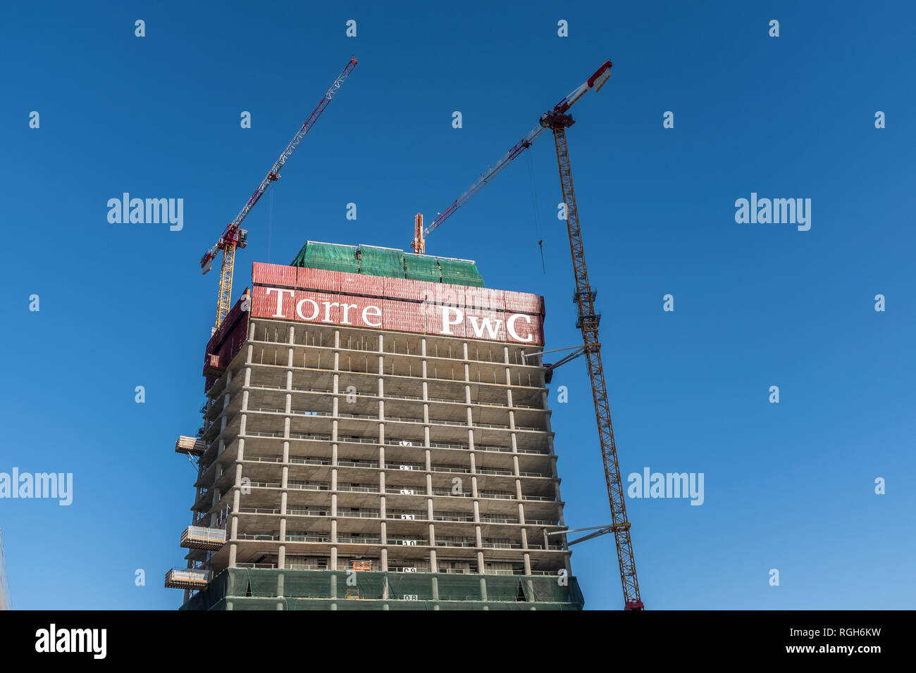 Libeskind torre in costruzione nel quartiere di CityLife di Milano, sarà completamente occupata da PWC Foto Stock