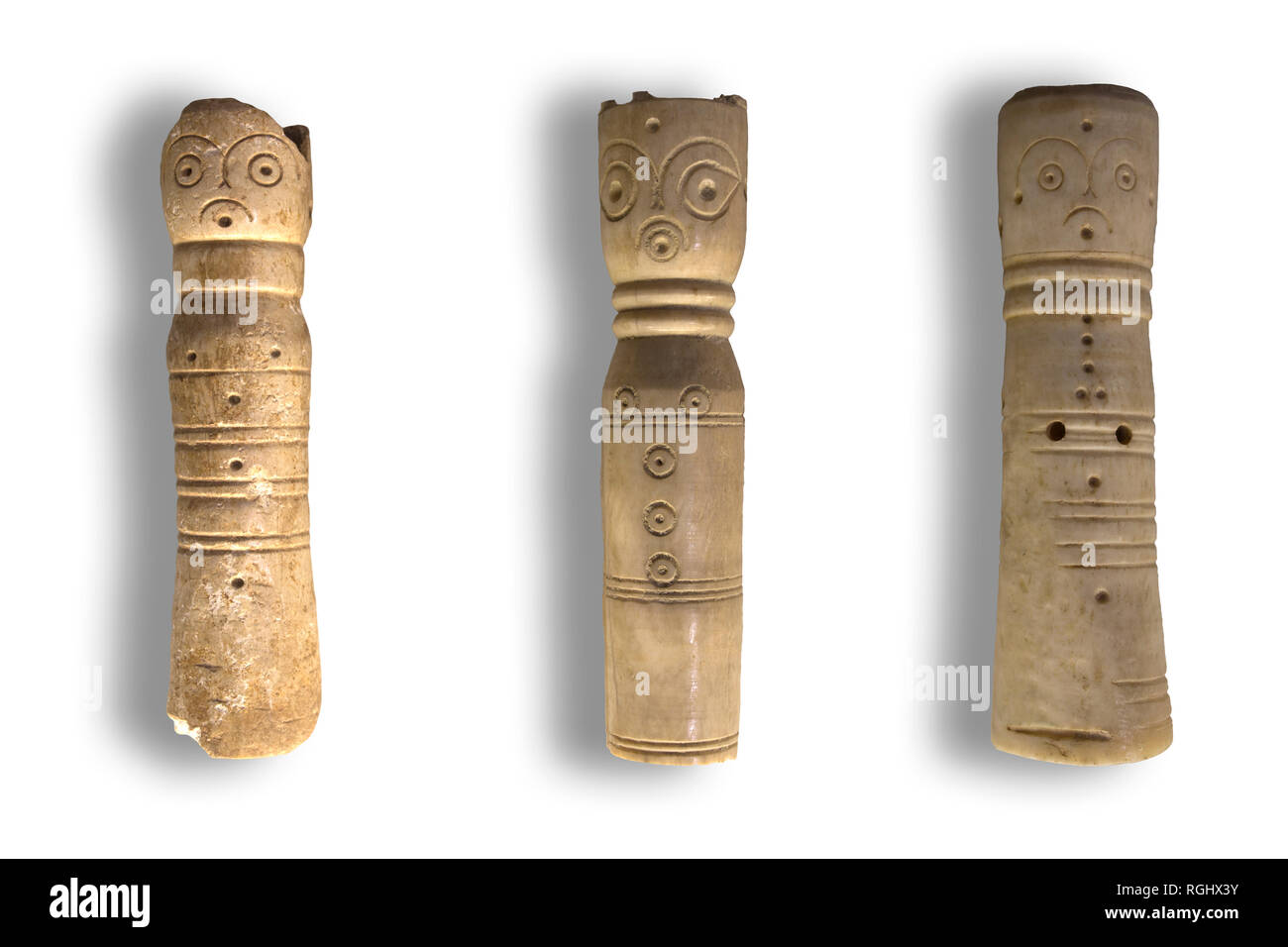 Cordoba, Spagna - Dic 7th, 2018: Scacchi pezzi dal periodo Caliphal, decimo secolo a Cordoba Museo Archeologico, Spagna Foto Stock