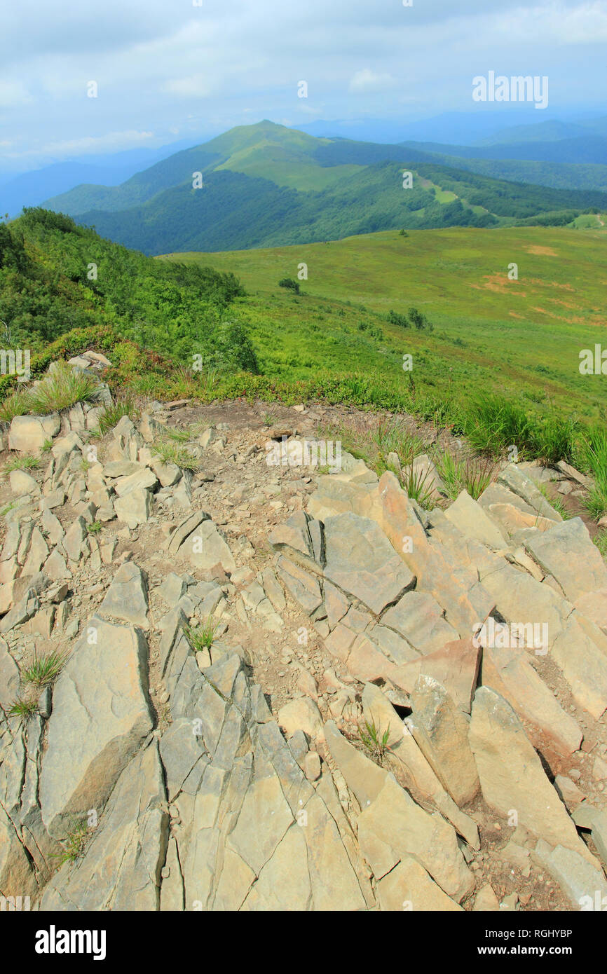 Polonina Welinska. Percorso di trekking vicino rifugio Capanna Puchatek (Chatka Puchatka), monti Bieszczady, Polonia Foto Stock