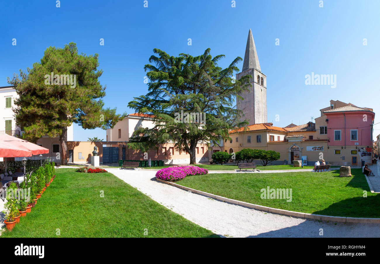 Croazia, Istria, Parenzo, città vecchia, Basilica Eufrasiana Foto Stock