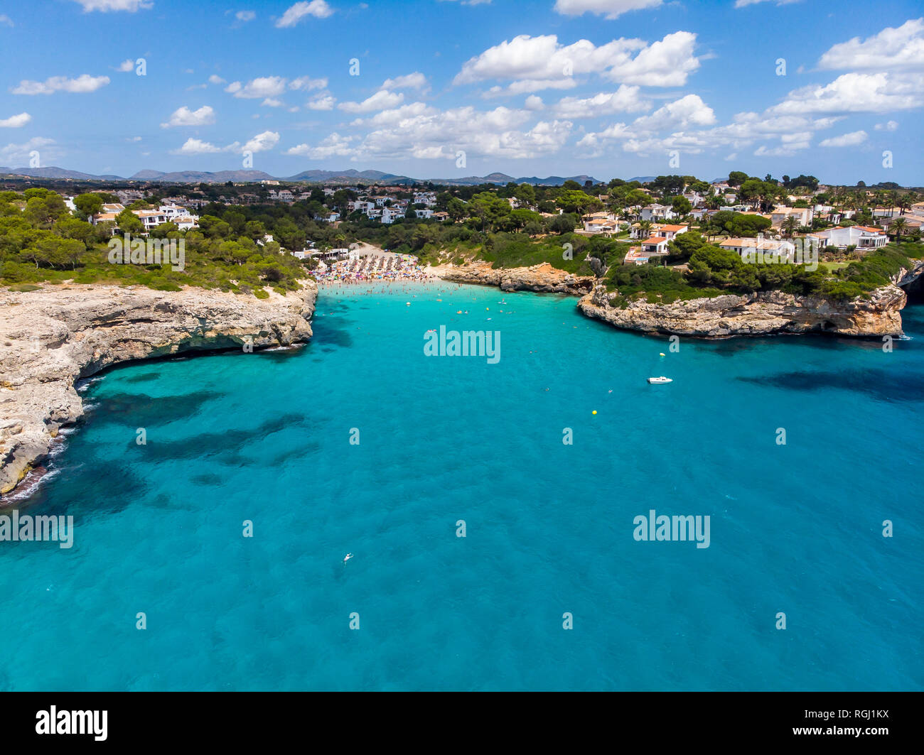 Spagna, Baleares, Mallorca, Porto Cristo Novo, veduta aerea di Cala Mendia, porto naturale Foto Stock