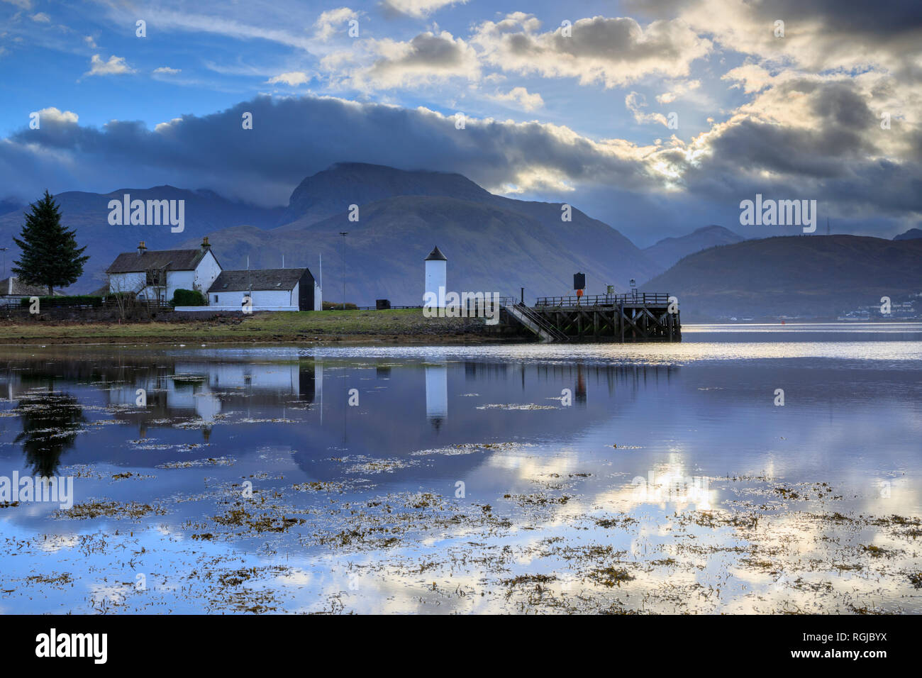 Ben Nevis catturato da Corpach in Scozia. Foto Stock