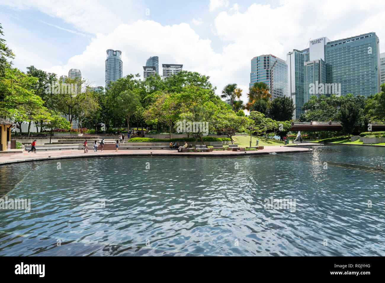 Il lago nel Parco KLCC di Kuala Lumpur in Malesia Foto Stock