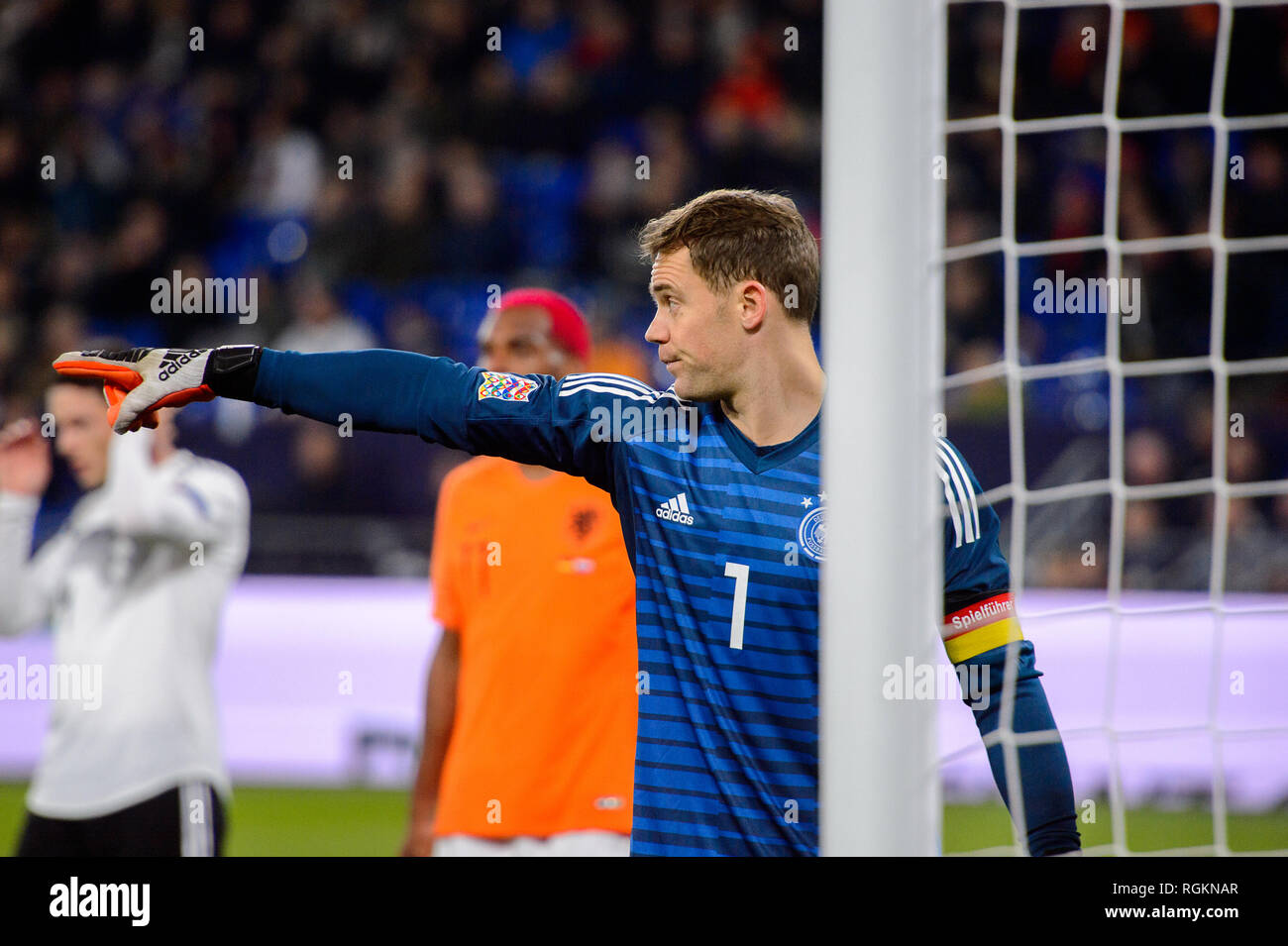 GELSENKIRCHEN - Nov 19, 2018: Manuel Neuer 1 in azione. Germania - Paesi Bassi. UEFA lega delle nazioni. Schalke 04 Stadium. Foto Stock