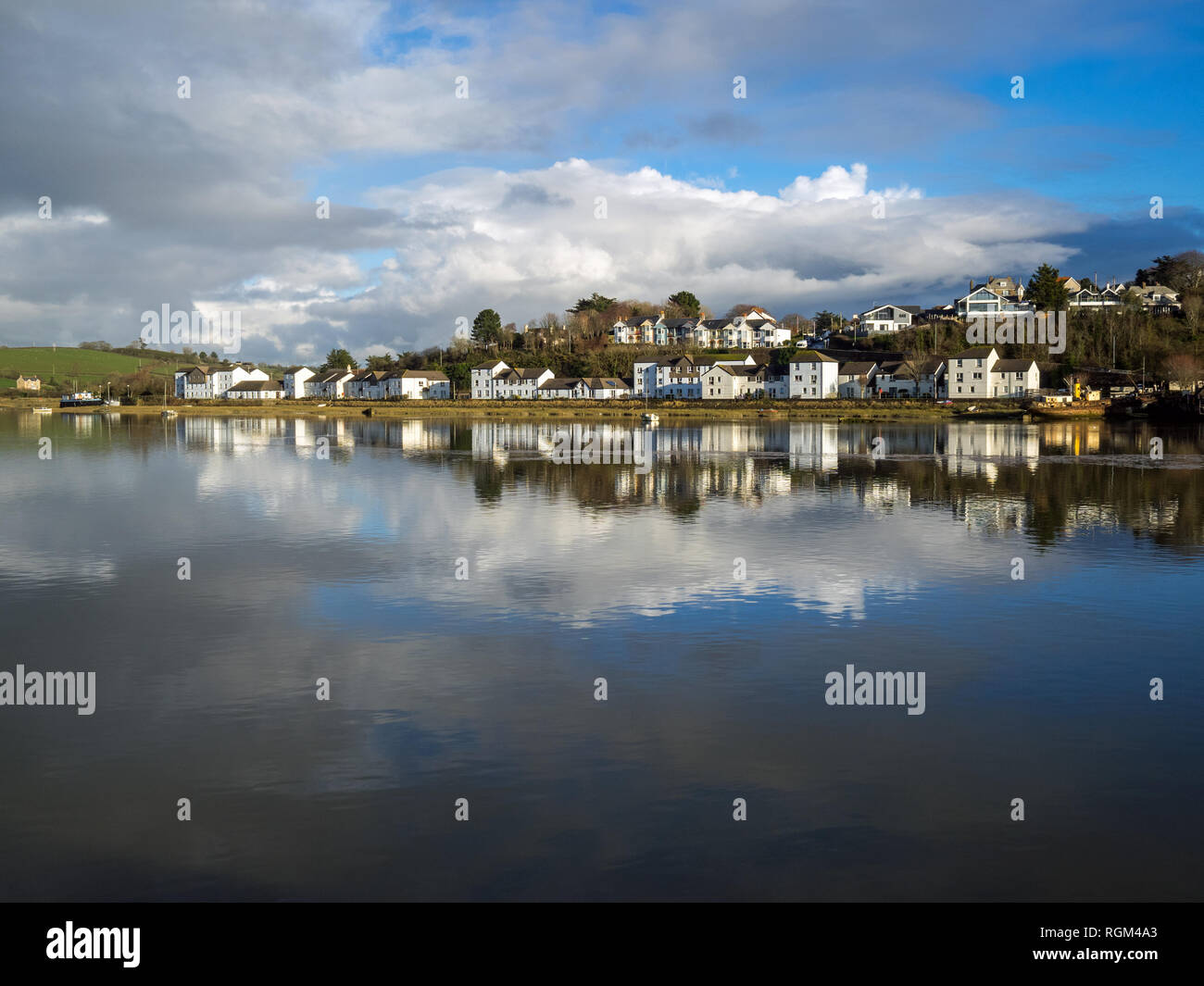 Il piccolo e pittoresco città bianca di Bideford in Devon England Foto Stock