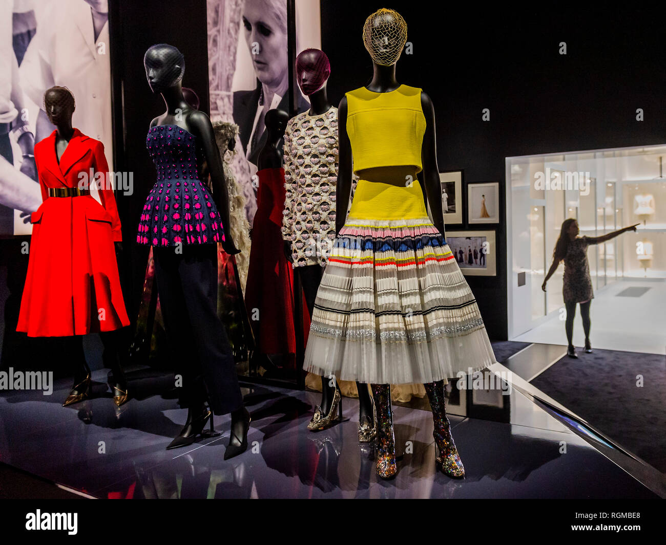 Christian dior vestiti hot sale