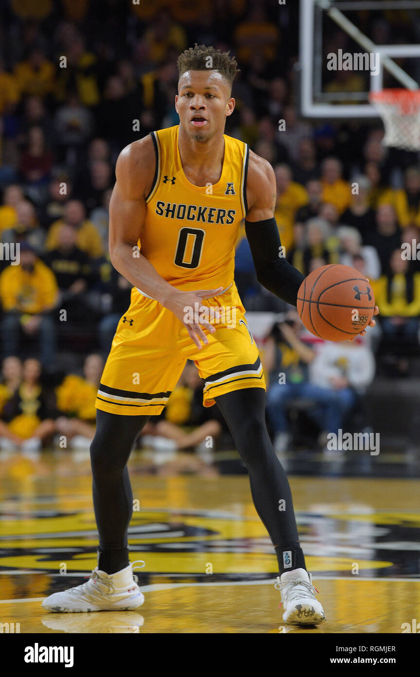 Wichita, Kansas, Stati Uniti d'America. 30 gen, 2019. Wichita State Shockers guard Dexter Dennis (0) gestisce la sfera durante il NCAA Pallacanestro tra la SMU Mustangs e Wichita State Shockers a Charles Koch Arena di Wichita, Kansas. Kendall Shaw/CSM/Alamy Live News Foto Stock