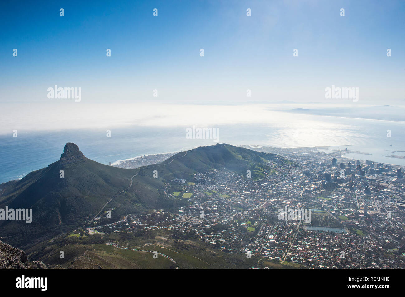 Sud Africa, Cape Town, città vista dal monte Table Foto Stock