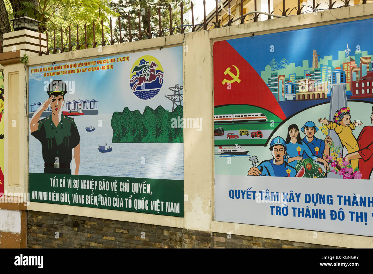 Propganda bilboards in Ho Chi Minh, Vietnam Foto Stock