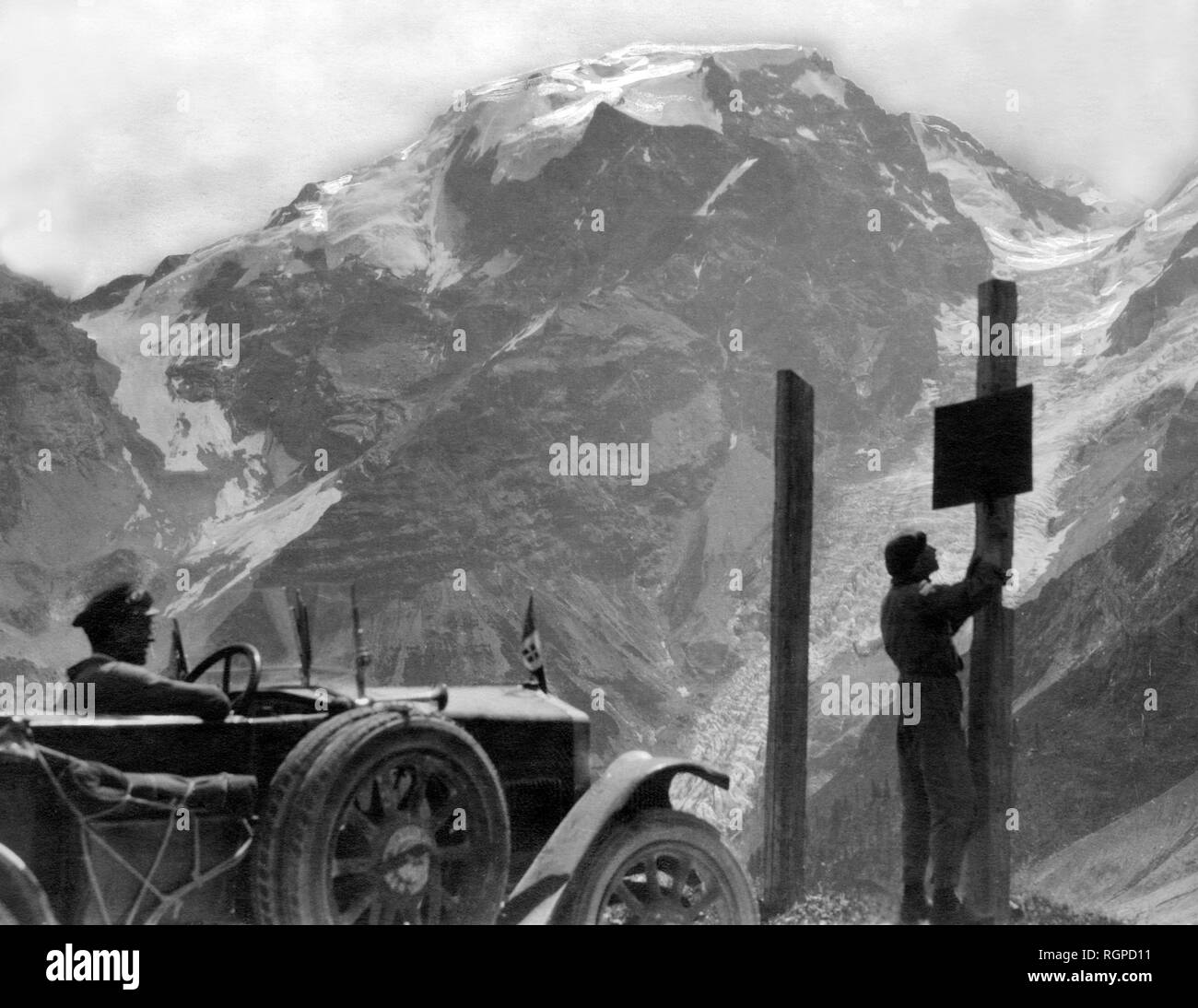 L'Italia, Trentino Alto Adige, Strada dello Stelvio, Gruppo Ortles, 1910 Foto Stock