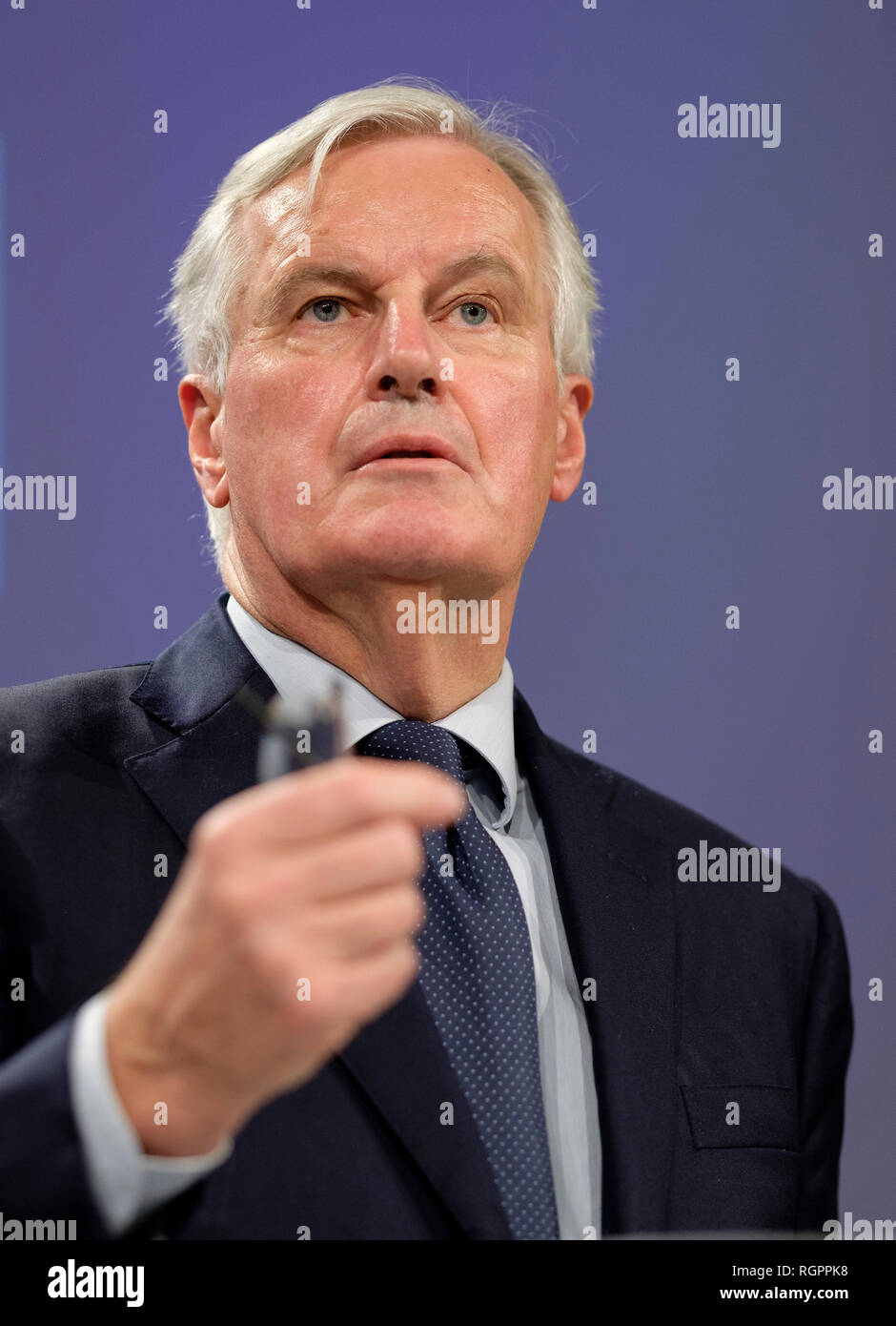 Michel Barnier, Unione europea del capo negoziatore Brexit, partecipando a una conferenza stampa sull'ultimo Brexit negoziati e l'accordo di ritiro di Foto Stock