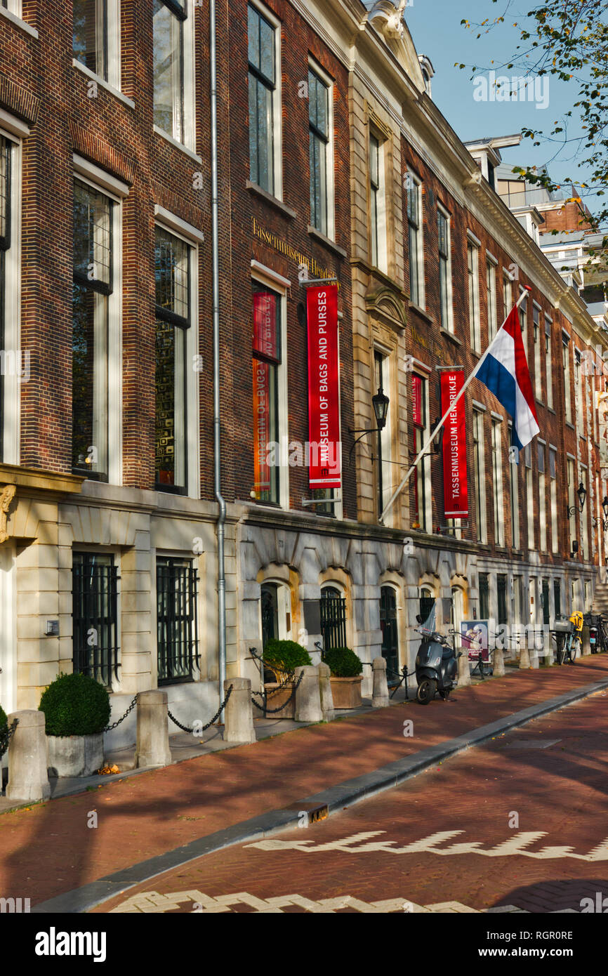 Museo di sacchetti e borse (Tassenmuseum Hendrikje), Herengracht, Amsterdam, Olanda, Europa Foto Stock