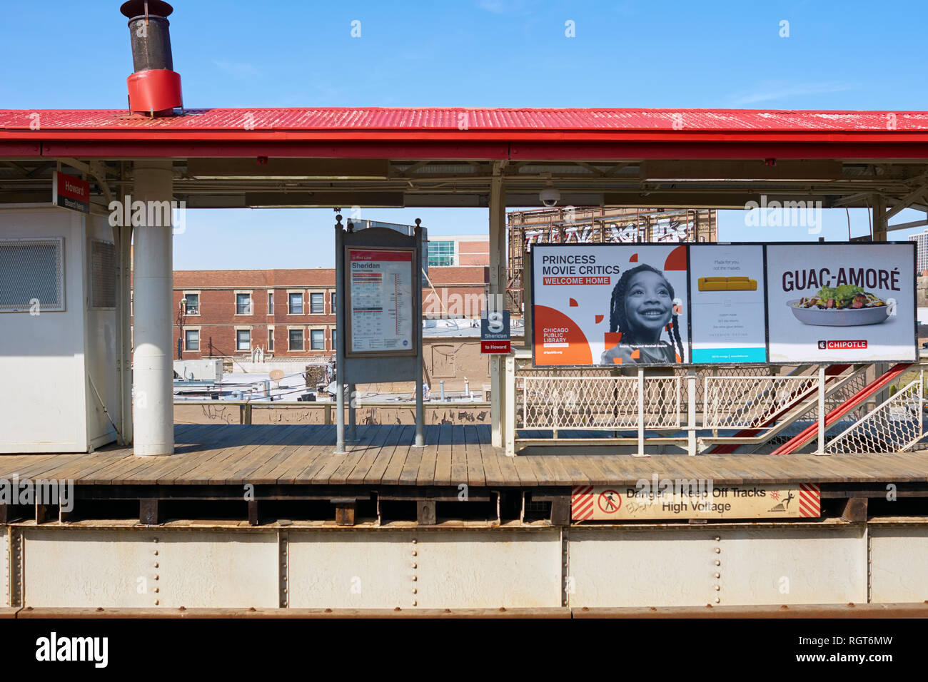CHICAGO, IL - circa marzo, 2016: un CTA stazione della metropolitana. Chicago Transit Authority è l'operatore di transito di massa in Chicago e alcuni dei suoi surroundin Foto Stock