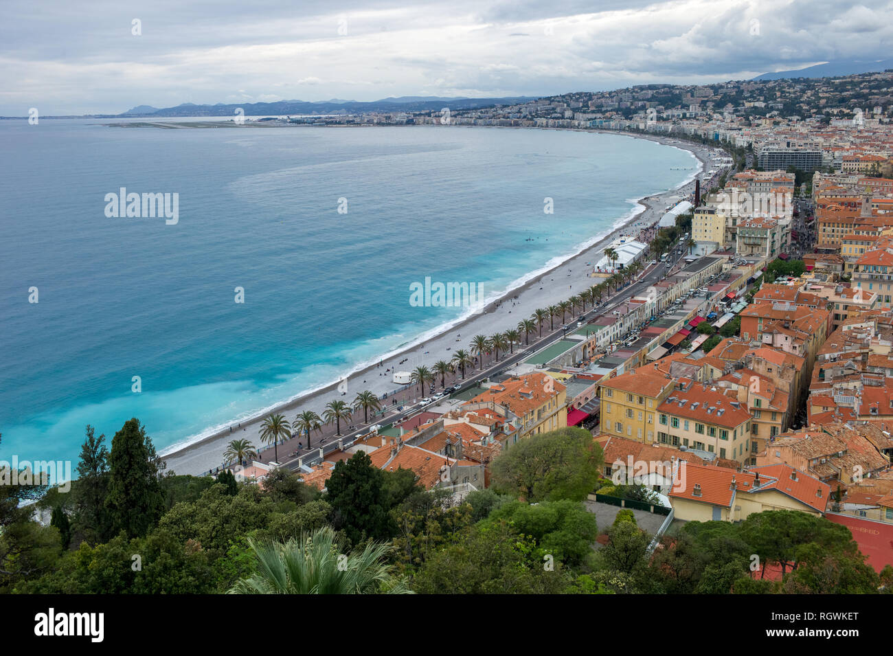 Vista aerea di Nizza e sulla Baia degli Angeli, Costa Azzurra Foto Stock