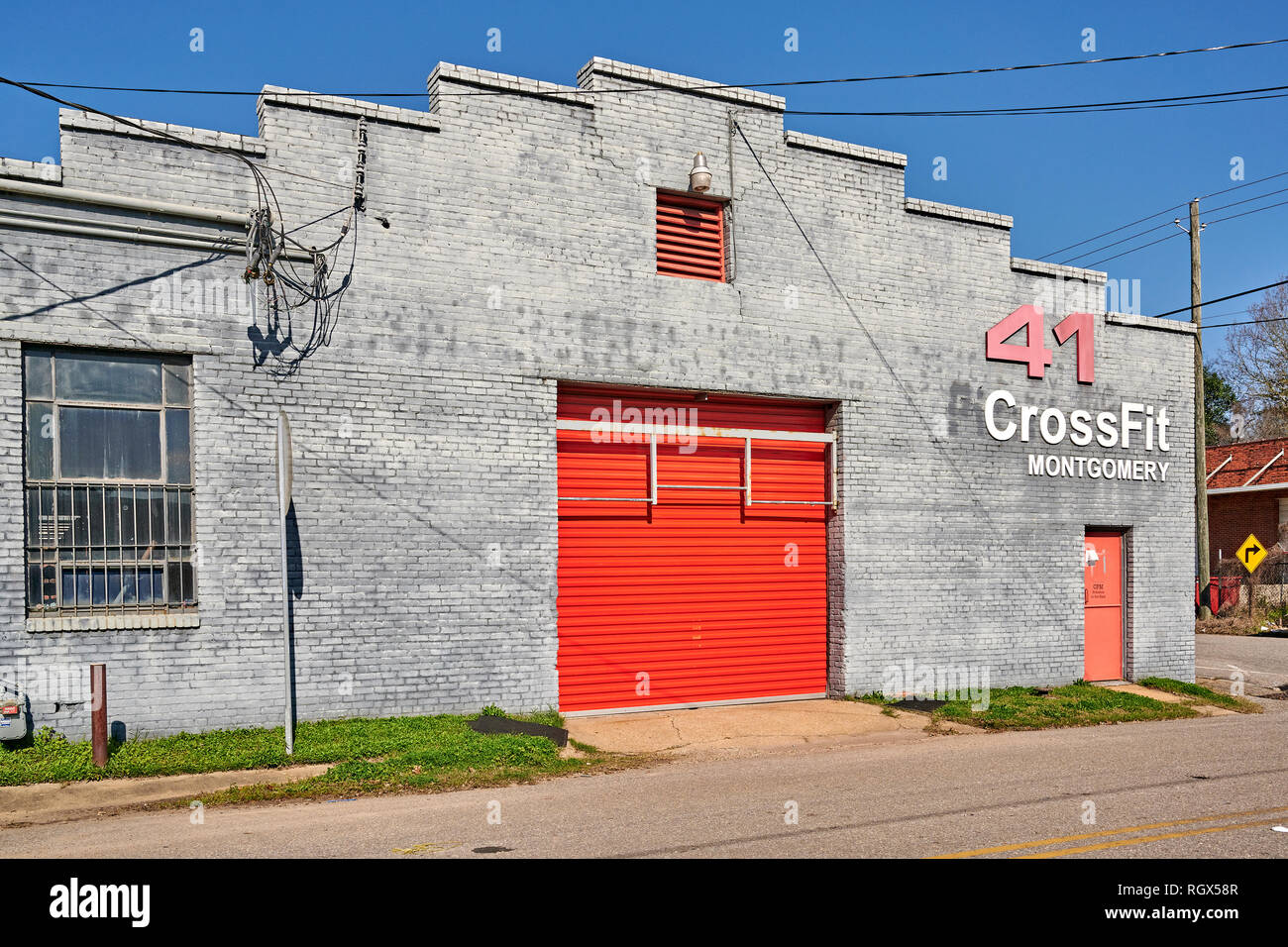 Crossfit esterno anteriore ingresso del centro fitness o allenarvi in palestra o club di salute a Montgomery in Alabama, Stati Uniti d'America. Foto Stock